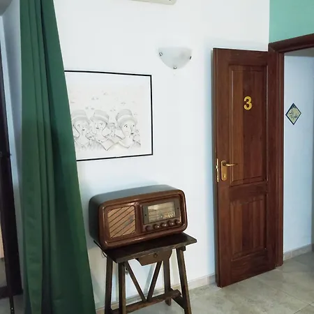 Kalos Πανσιόν Αγκριτζέντο