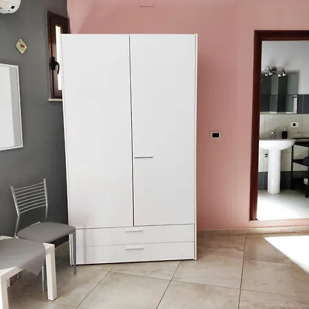 Kalos Guest house 3*