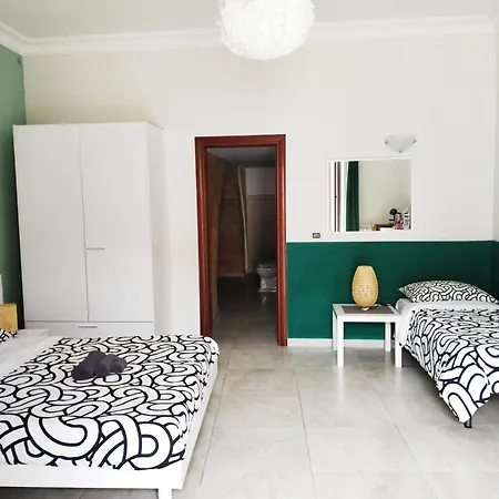 Kalos Guest house 3*
